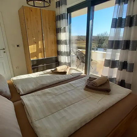 Oskar Istrien Sveti Lovreč Pazenatički